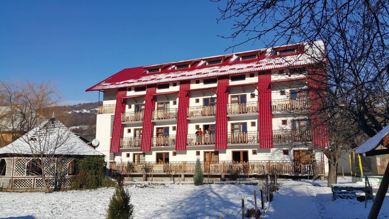 Pensiunea Dracula & Spa Căpăţîneni-Ungureni Bagian luar foto